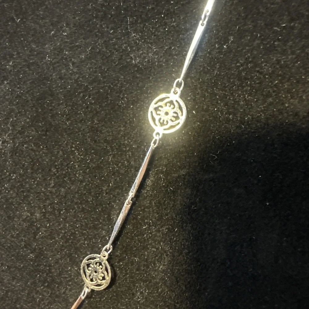 Lot‎ Of 6 Vtg Signed Necklaces Napier Avon Sarah Coventry